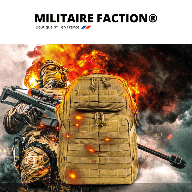 Sac mis en avant par un militaire en arrière plan