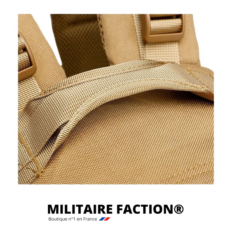 Poignet ergonomique ultra solide.  Haut de sac. Pour transport à la main.