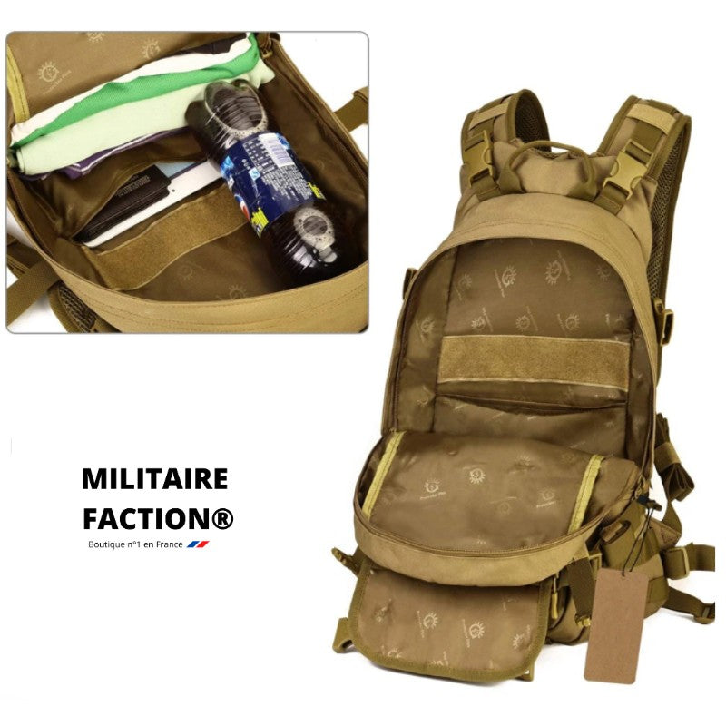 Compartiment avec une séparation élastique pouvant accueillir un ordinateur portable de 12 pouces.