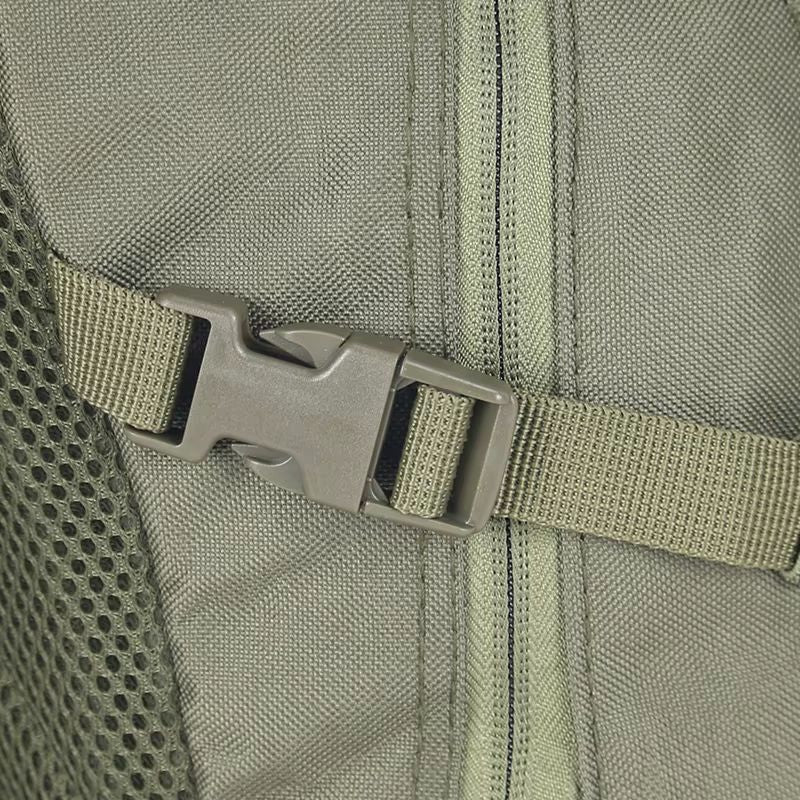 Boucle de serrage et sangle de compression latérale pour sac à dos militaire cabine avion
